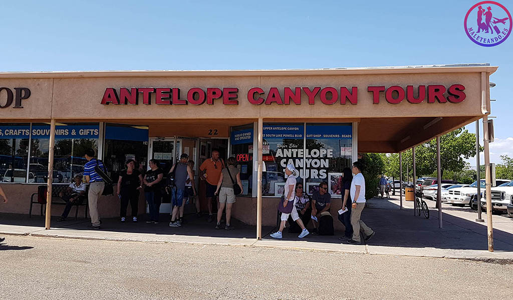 Antilope Canyon Tours