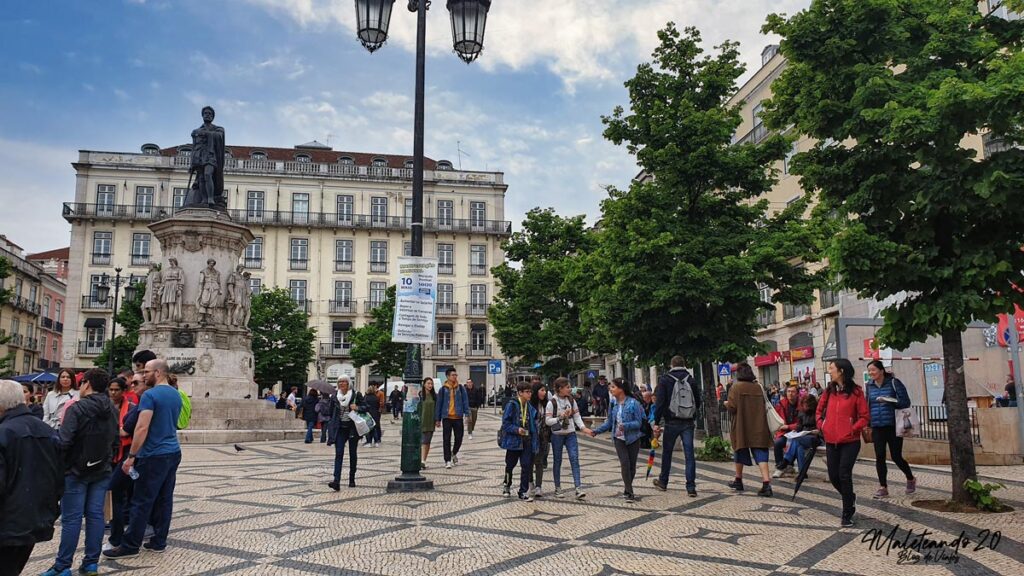 Plaza Luis Camoes Lisboa