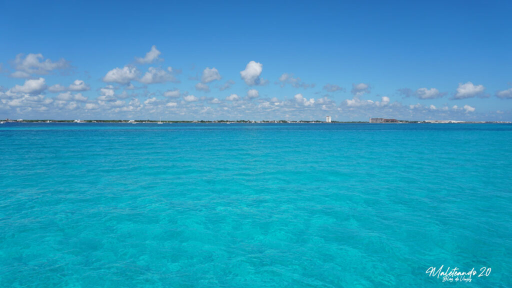 ferry isla mujeres cancun